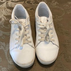 Used snickers size 4 by vans